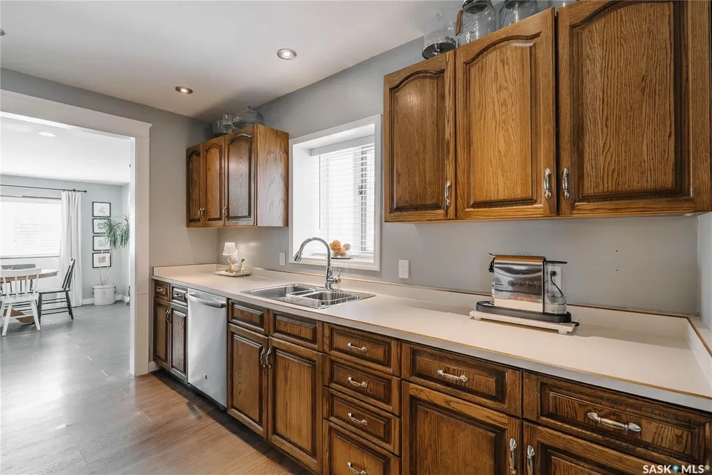 3119 Ortona Street Saskatoon SK S7M 3R3