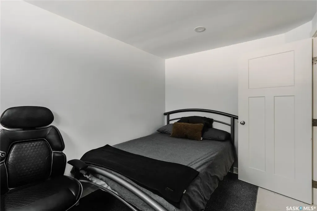 3119 Ortona Street Saskatoon SK S7M 3R3