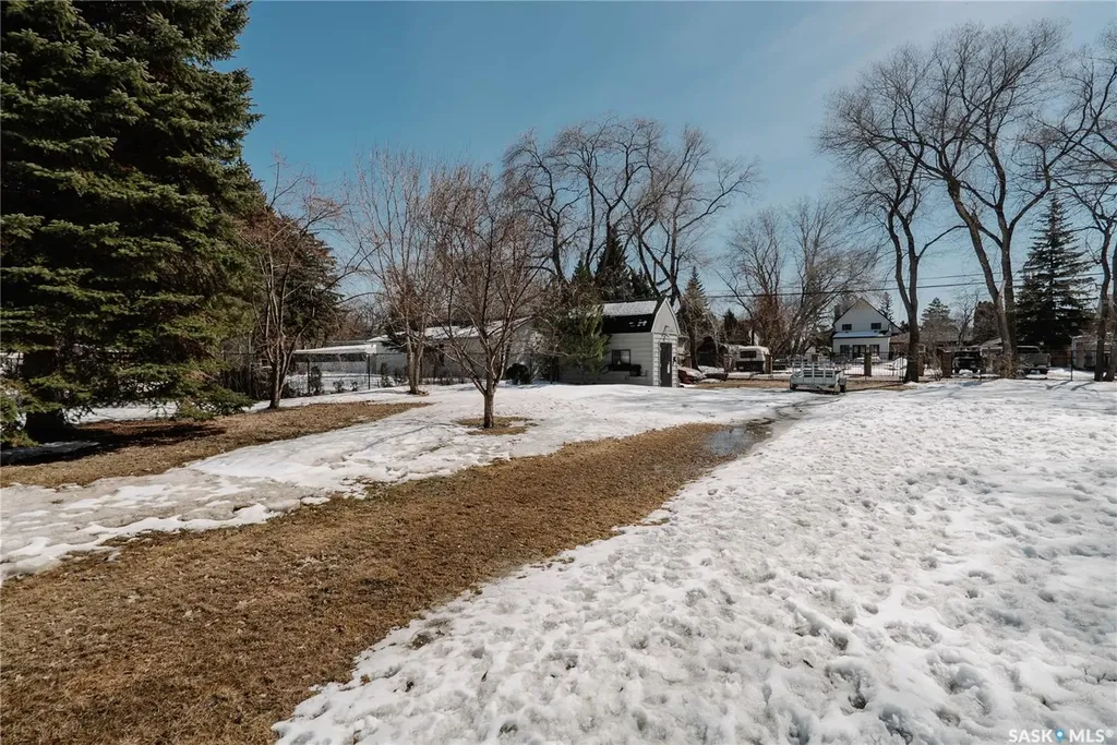 3119 Ortona Street Saskatoon SK S7M 3R3