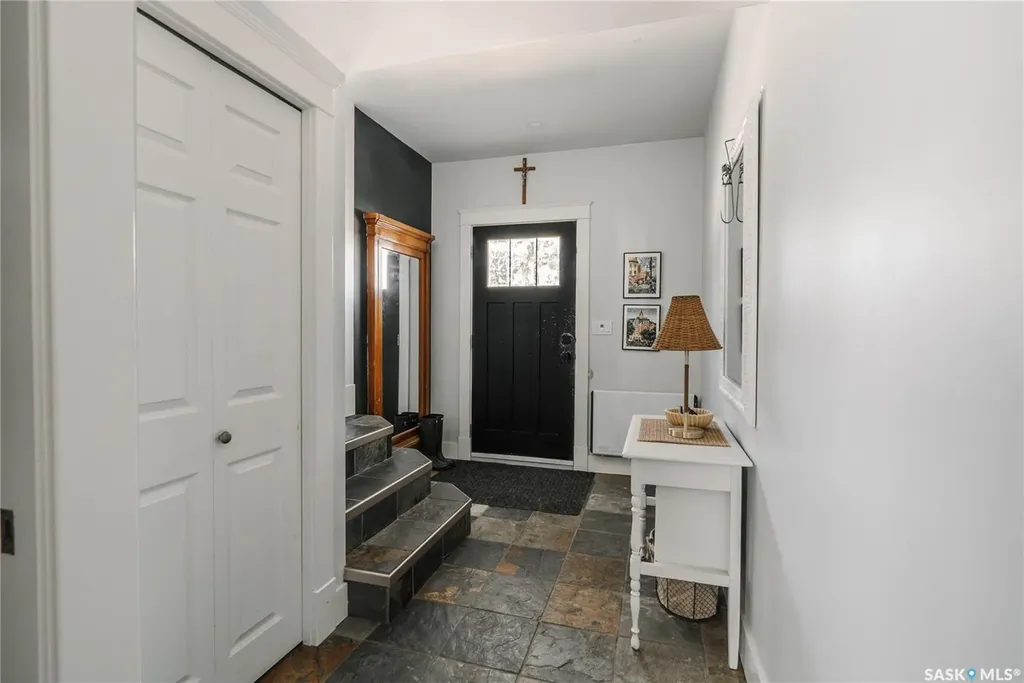 3119 Ortona Street Saskatoon SK S7M 3R3