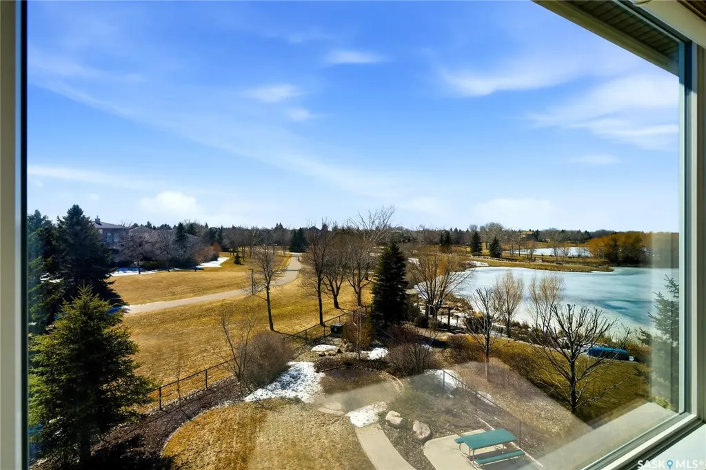 1514 Lakeridge Drive N Regina SK S4X 4L5