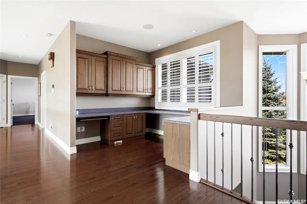 1514 Lakeridge Drive N Regina SK S4X 4L5