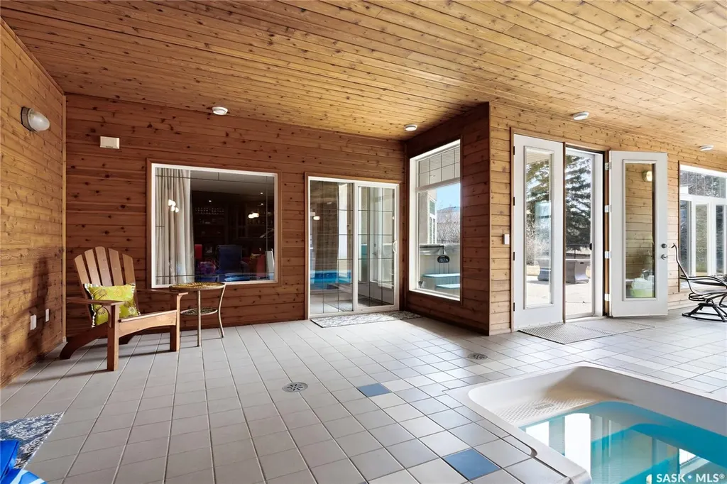 1514 Lakeridge Drive N Regina SK S4X 4L5
