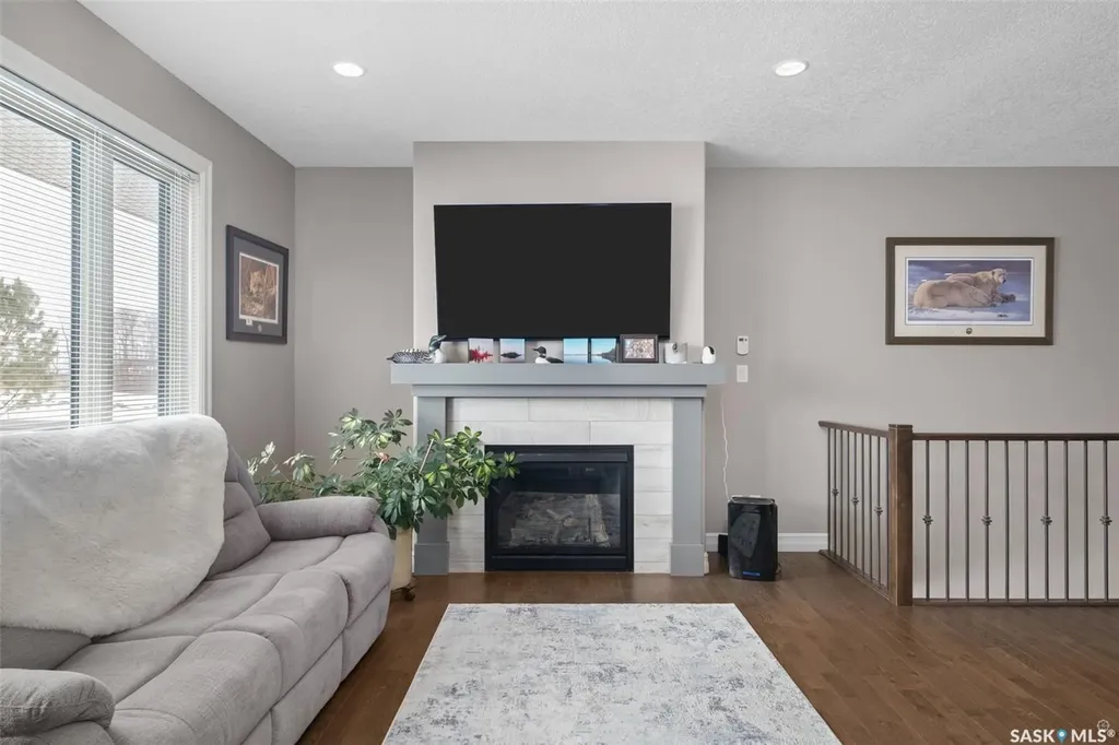 2805 Lakeview Drive Prince Albert SK S6W 0A4