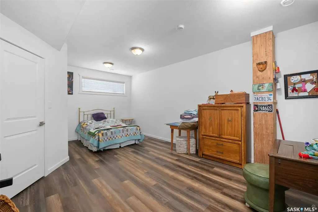 2805 Lakeview Drive Prince Albert SK S6W 0A4