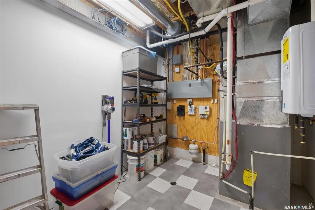 2805 Lakeview Drive Prince Albert SK S6W 0A4