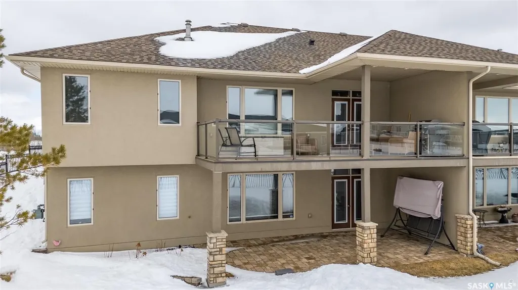 2805 Lakeview Drive Prince Albert SK S6W 0A4