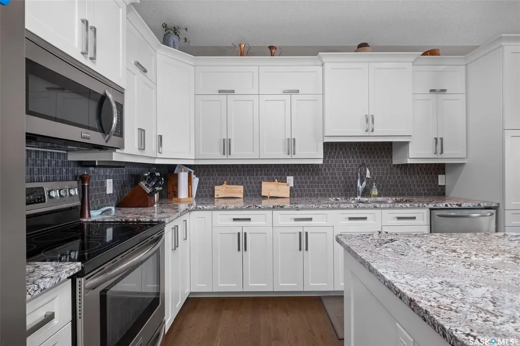 2805 Lakeview Drive Prince Albert SK S6W 0A4