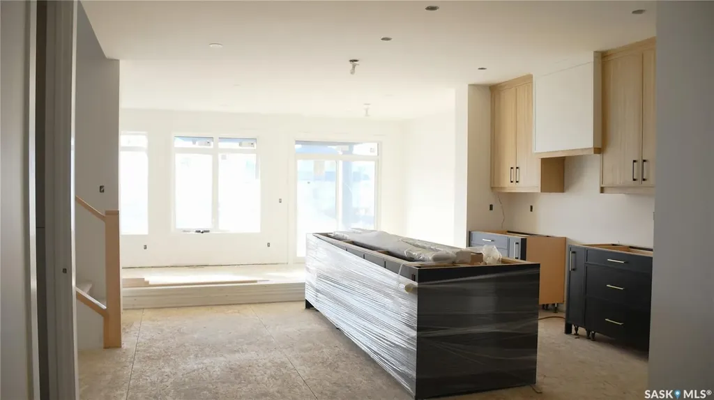 106 Cockcroft Manor Saskatoon SK S7V 1Y5