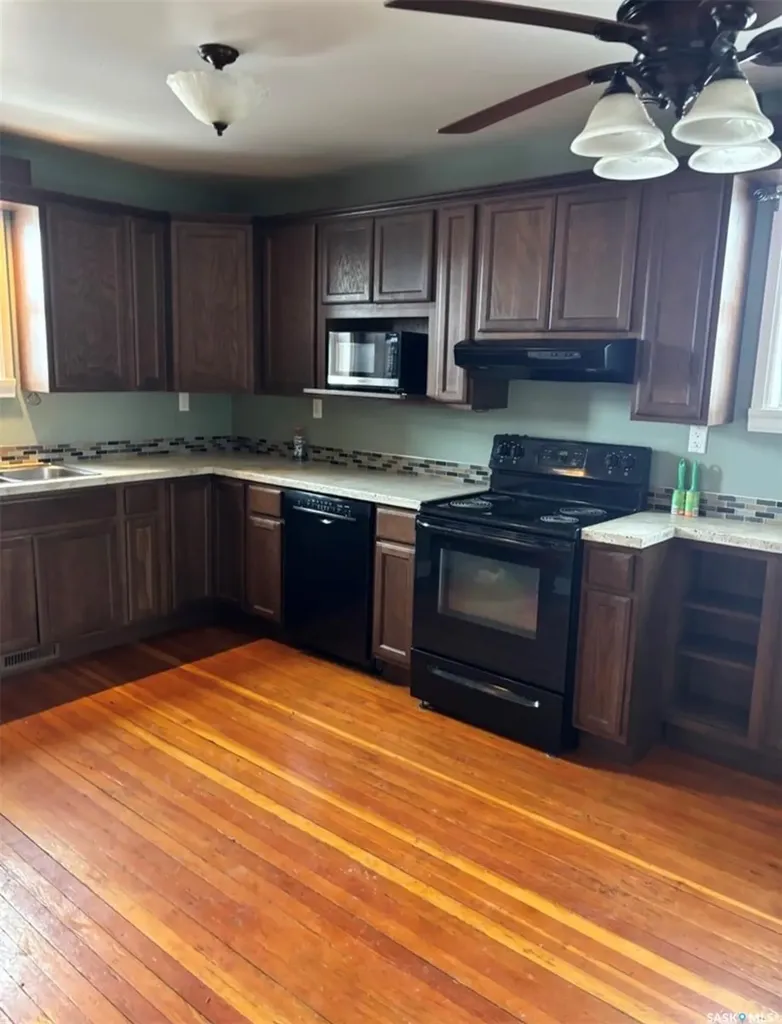 193 Broadway Street W Yorkton SK S3N 0M8