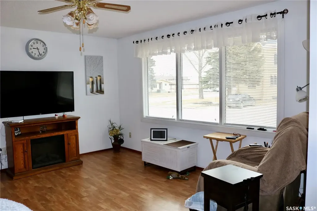 708 Ellice Street Moosomin SK S0G 3N0