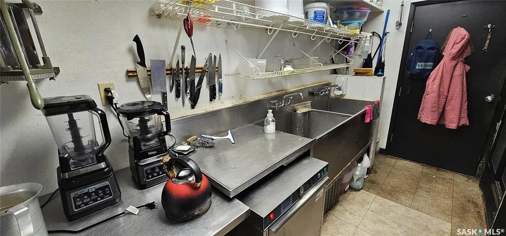 2115 22nd Street W Saskatoon SK S7M 0V2