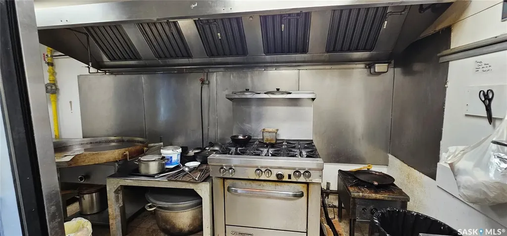 2115 22nd Street W Saskatoon SK S7M 0V2