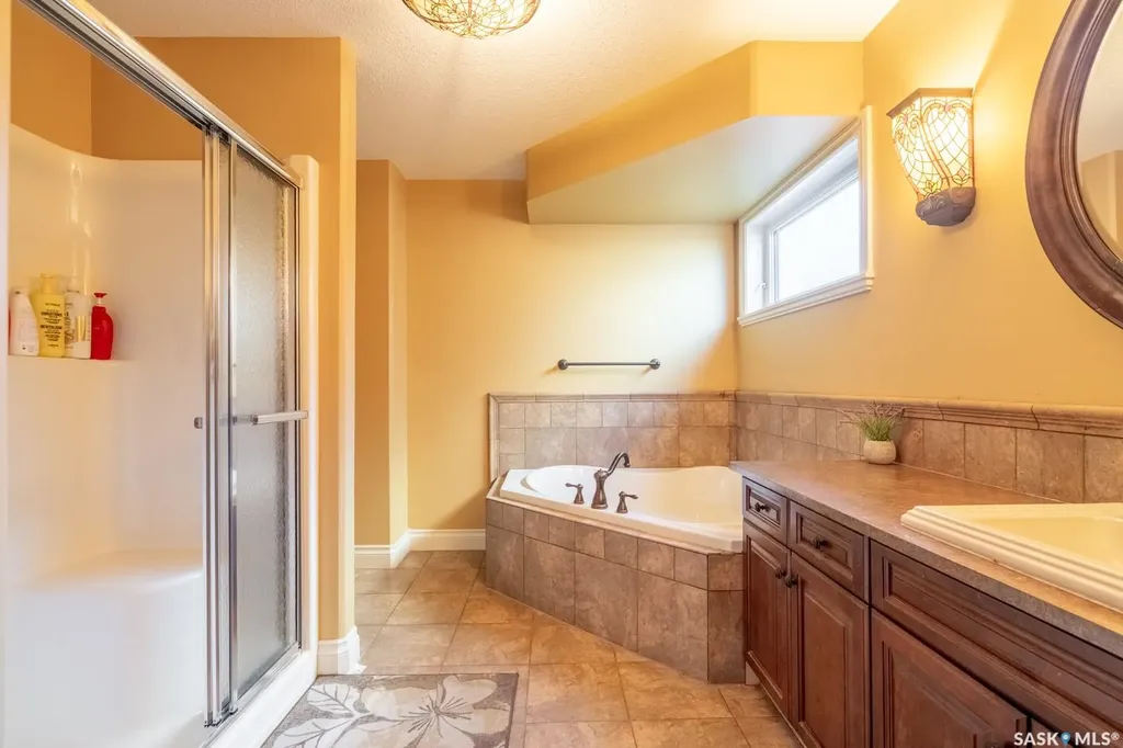2514 Broderick Road Regina SK S4V 1K6