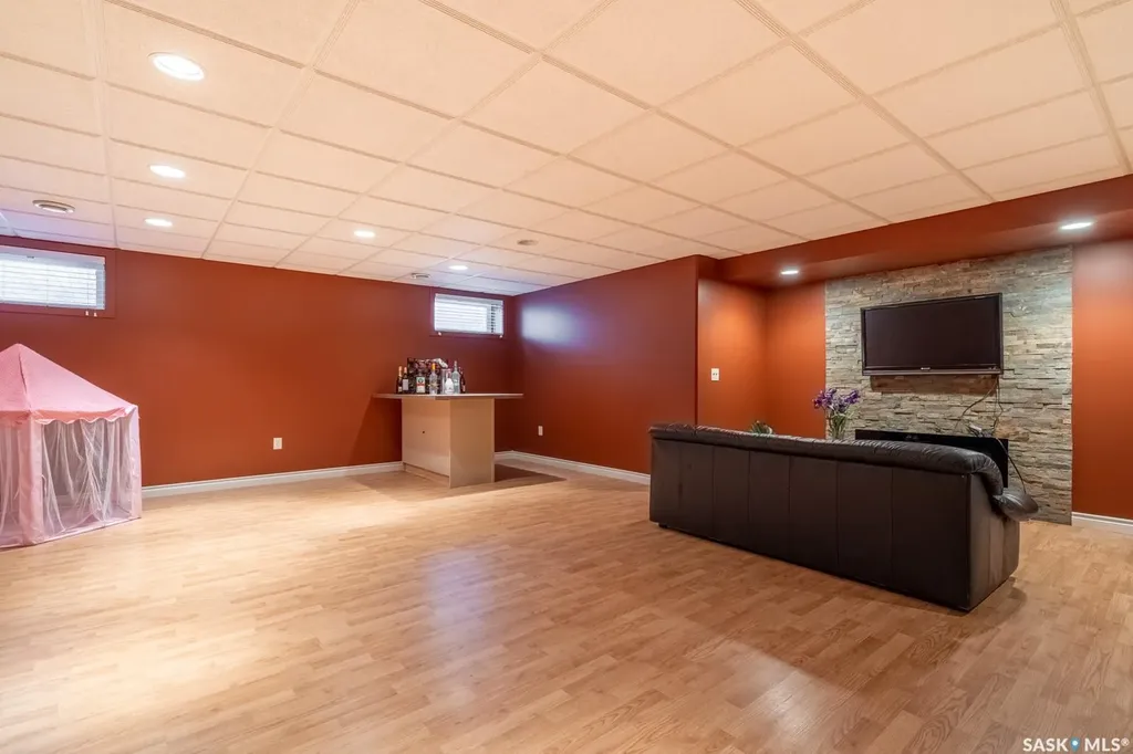 2514 Broderick Road Regina SK S4V 1K6