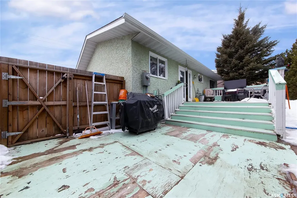3550 33rd Street W Saskatoon SK S7L 6E1