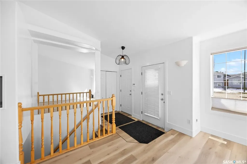 203 Konihowski Road Saskatoon SK S7S 1B2
