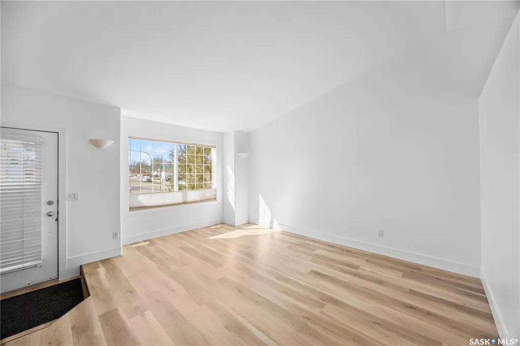 203 Konihowski Road Saskatoon SK S7S 1B2