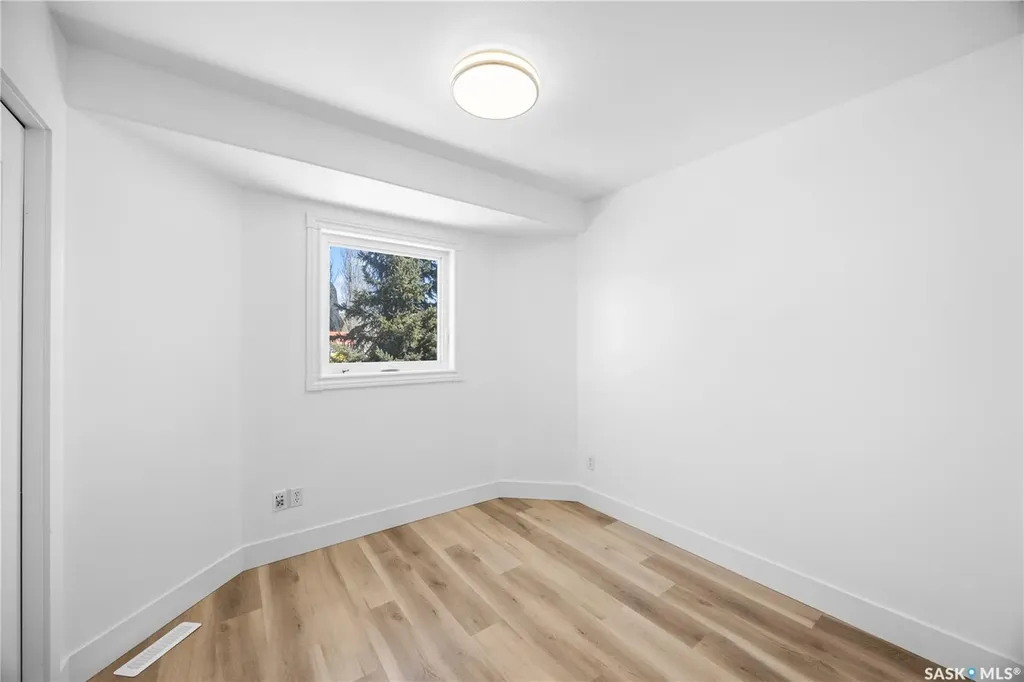 203 Konihowski Road Saskatoon SK S7S 1B2