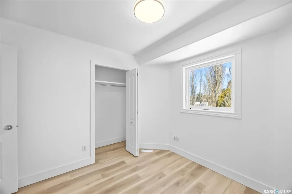 203 Konihowski Road Saskatoon SK S7S 1B2