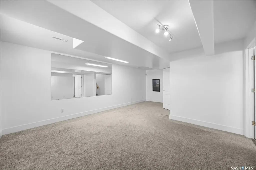 203 Konihowski Road Saskatoon SK S7S 1B2