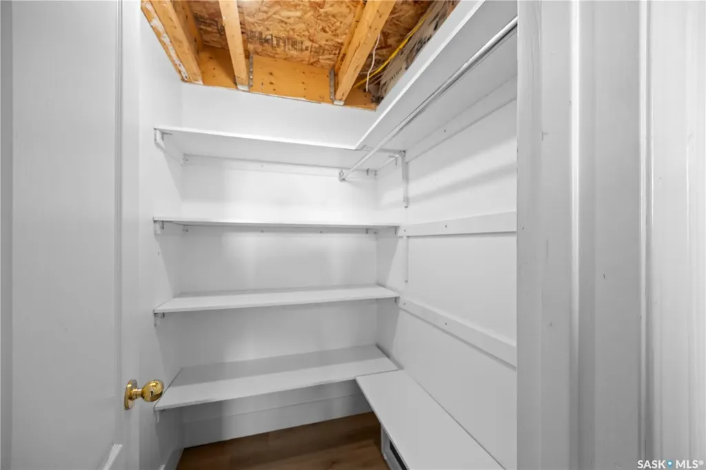203 Konihowski Road Saskatoon SK S7S 1B2