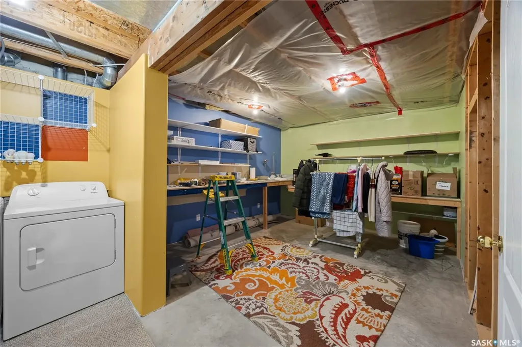 203 Konihowski Road Saskatoon SK S7S 1B2