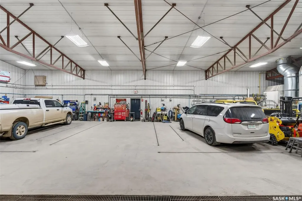 14 Industrial Drive Lanigan SK S0K 2M0