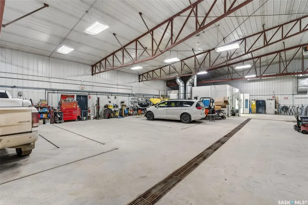 14 Industrial Drive Lanigan SK S0K 2M0