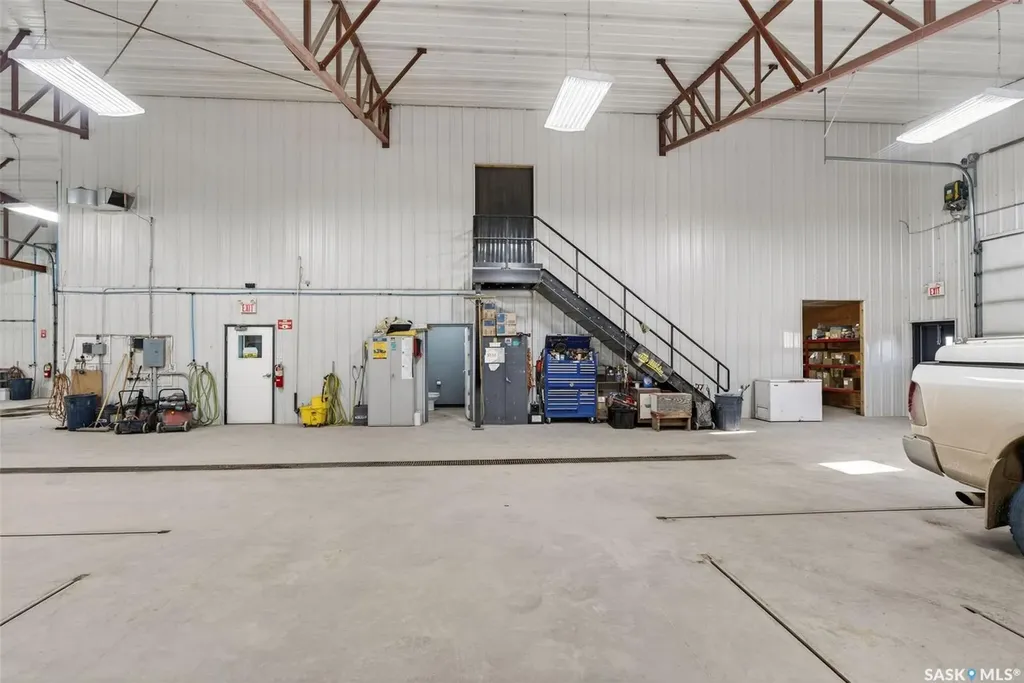 14 Industrial Drive Lanigan SK S0K 2M0