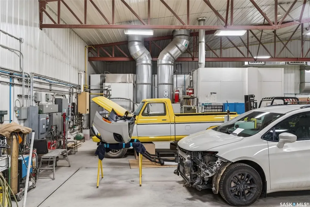 14 Industrial Drive Lanigan SK S0K 2M0