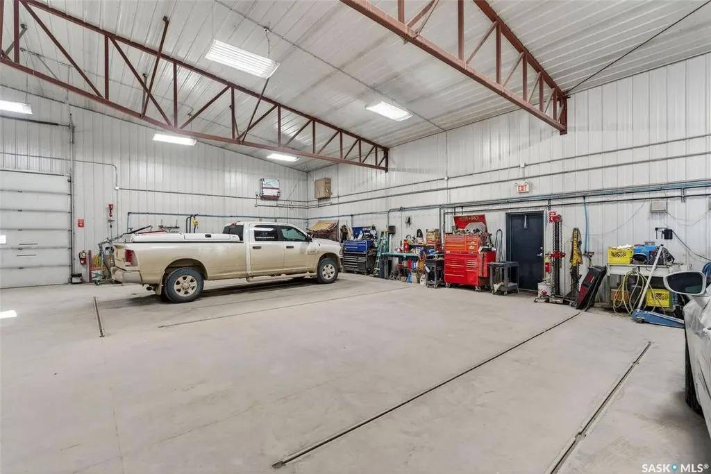 14 Industrial Drive Lanigan SK S0K 2M0