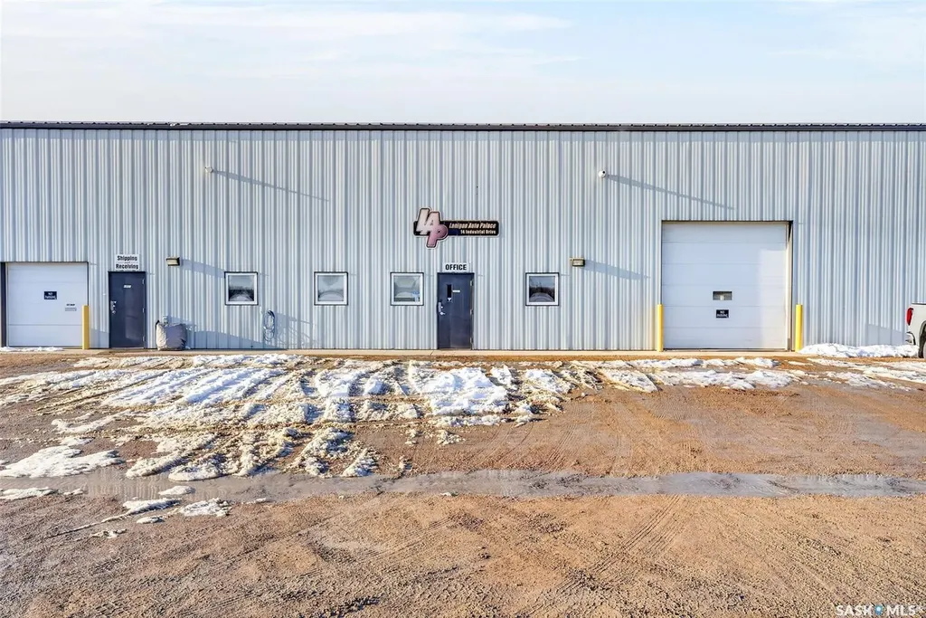 14 Industrial Drive Lanigan SK S0K 2M0