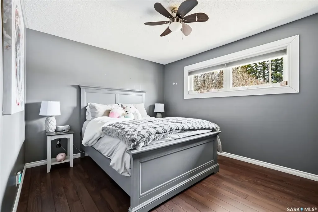 504 11th Street NE Weyburn SK S4H 1J9