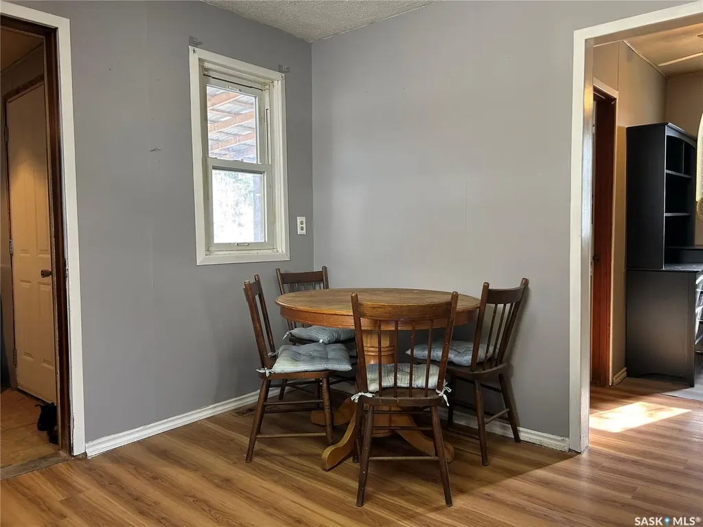 512 Railway Avenue Lampman SK S0C 1N0