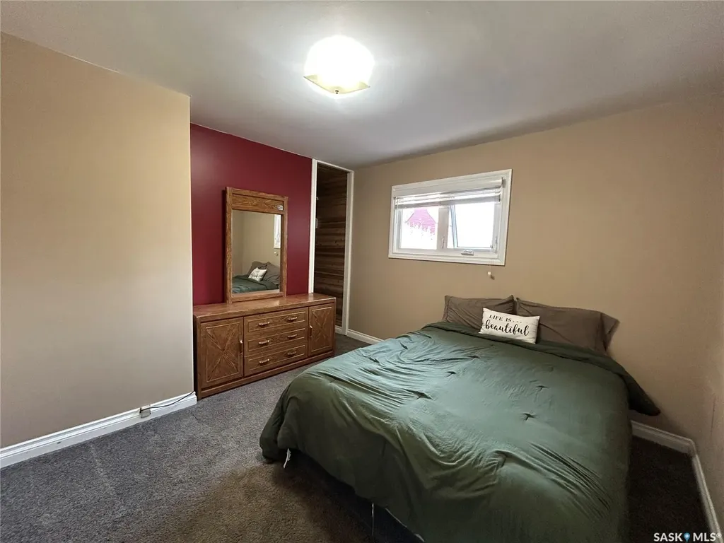 125 4th Avenue SE Swift Current SK S9H 3L3