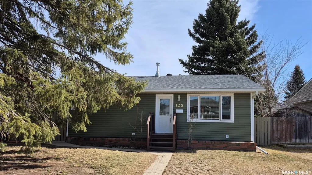 125 4th Avenue SE Swift Current SK S9H 3L3