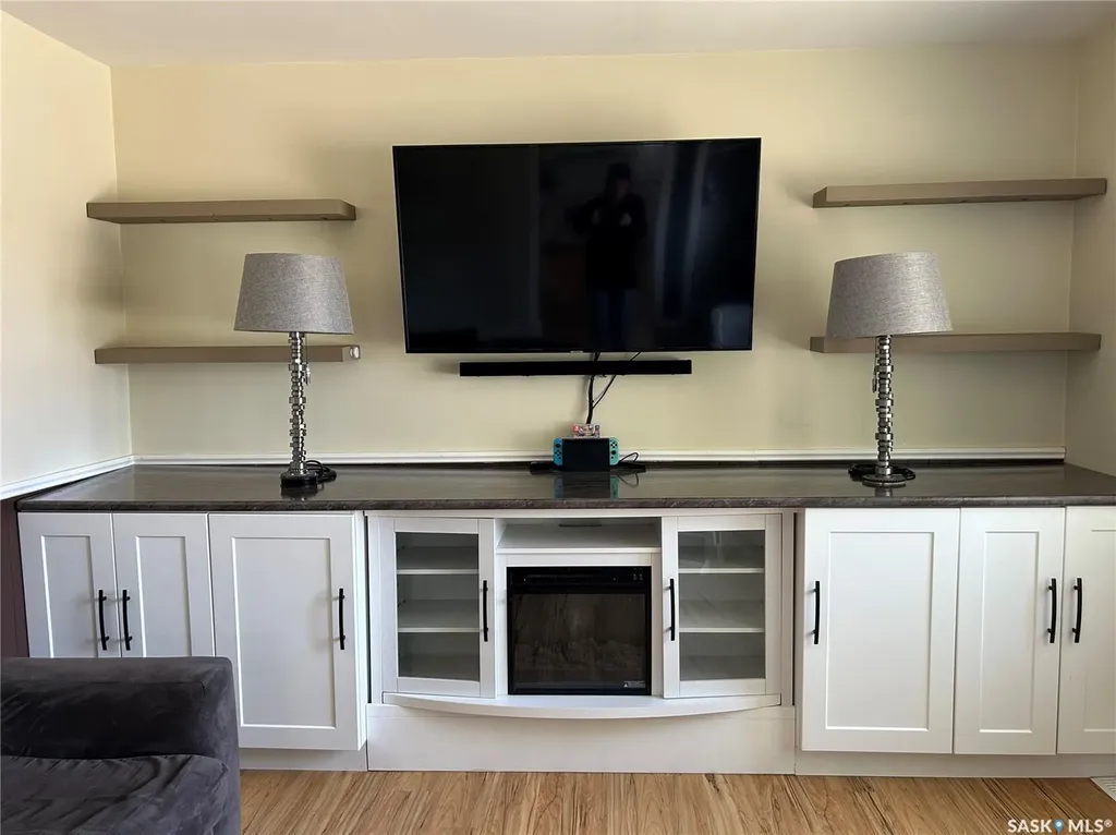 125 4th Avenue SE Swift Current SK S9H 3L3