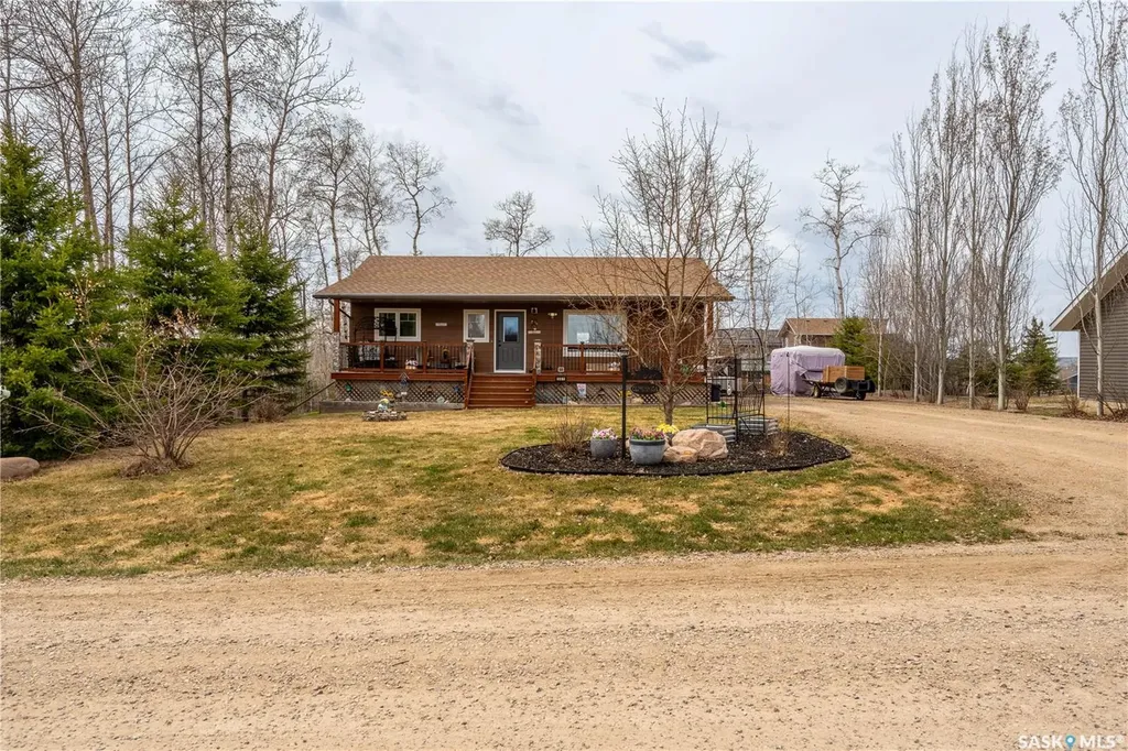301 Birch Street Goodsoil SK S0M 1A0