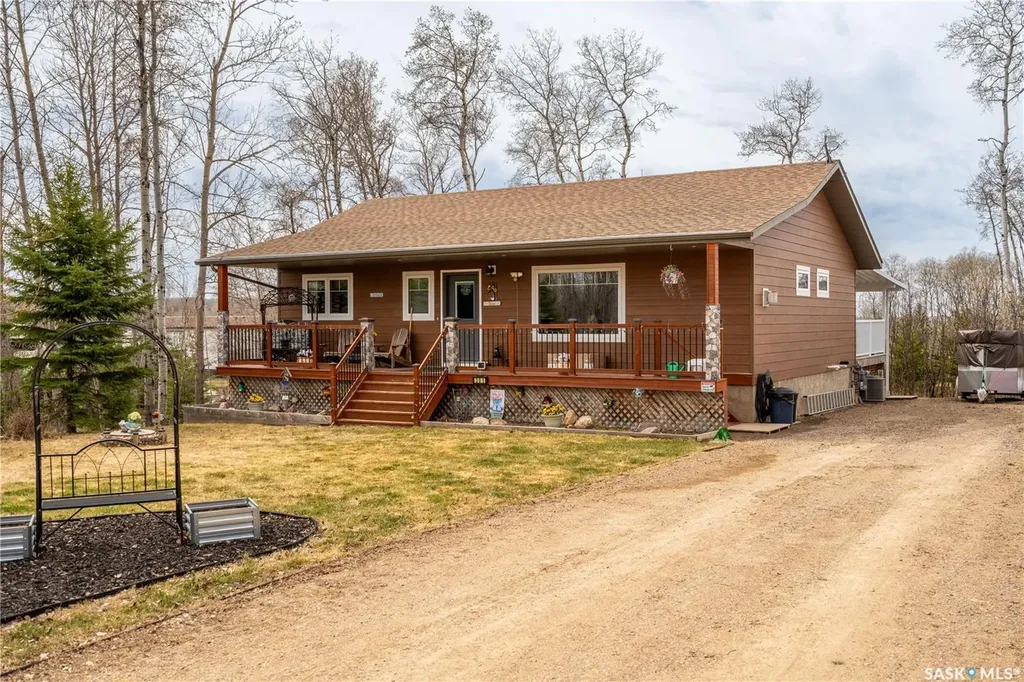 301 Birch Street Goodsoil SK S0M 1A0