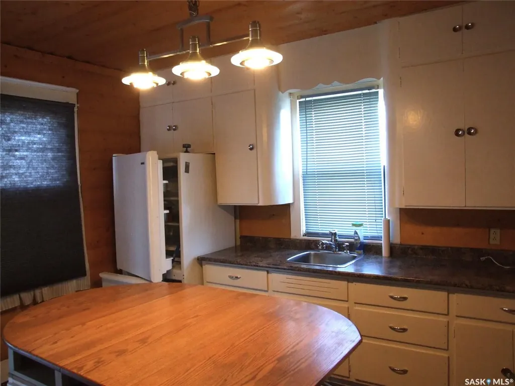641 Maharg Avenue Burstall SK S0N 0H0