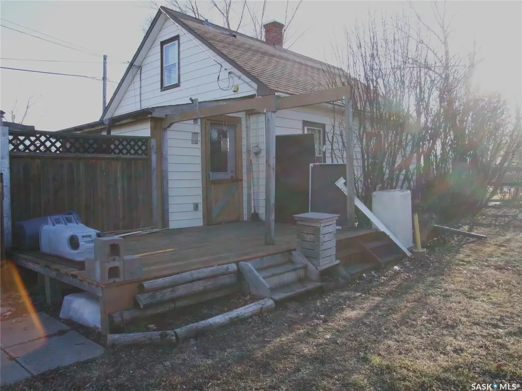 641 Maharg Avenue Burstall SK S0N 0H0