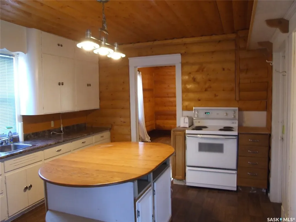 641 Maharg Avenue Burstall SK S0N 0H0