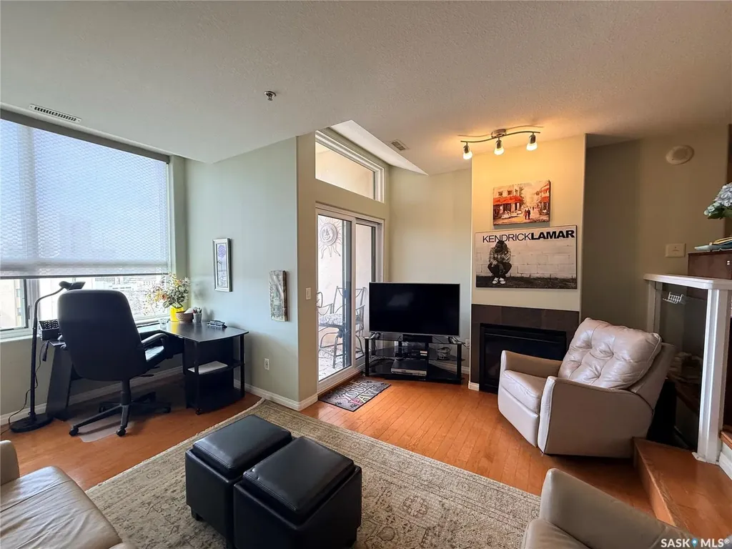 1901 Victoria Avenue Regina SK S4P 3R4
