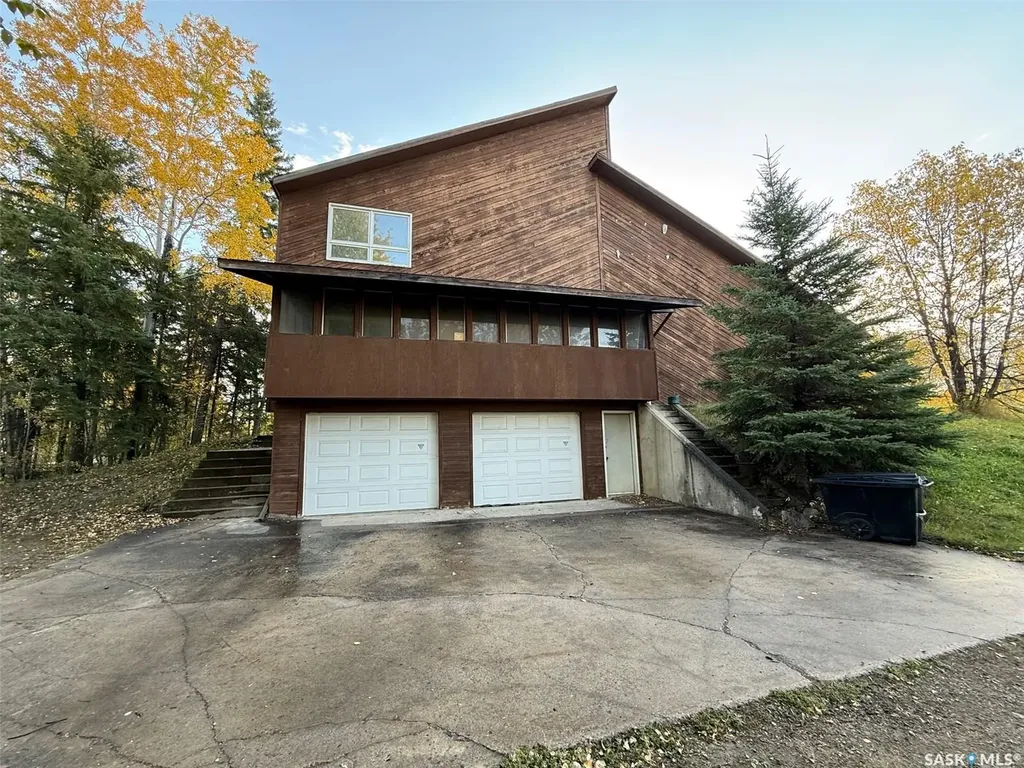 130 Anson Street Air Ronge SK S0J 3G0