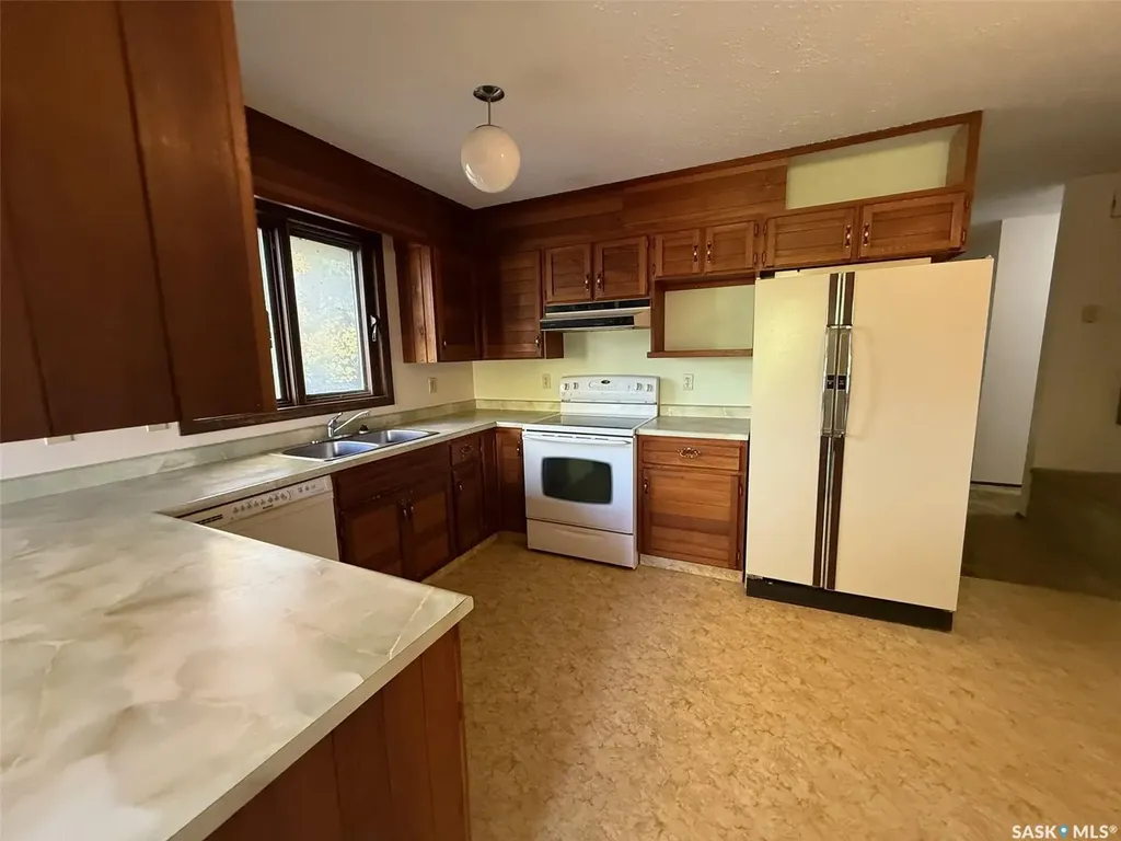 130 Anson Street Air Ronge SK S0J 3G0