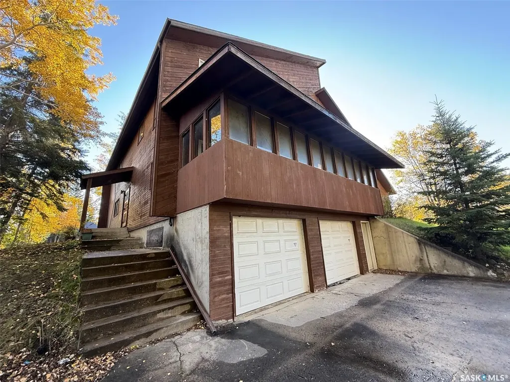130 Anson Street Air Ronge SK S0J 3G0