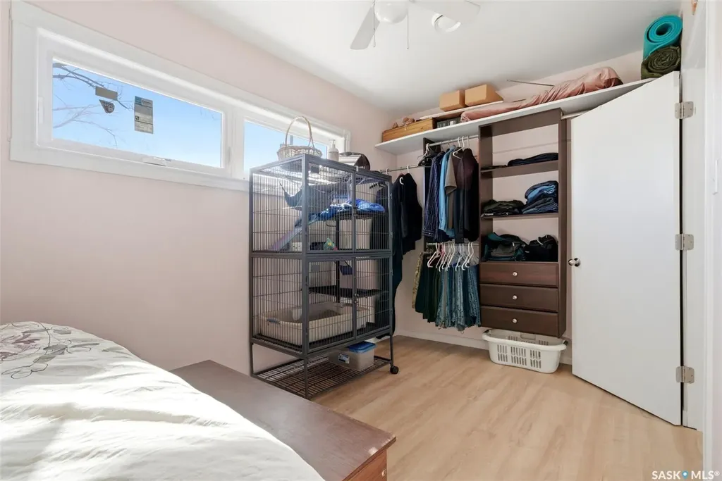 321 Elphinstone Street Regina SK S4R 3W7