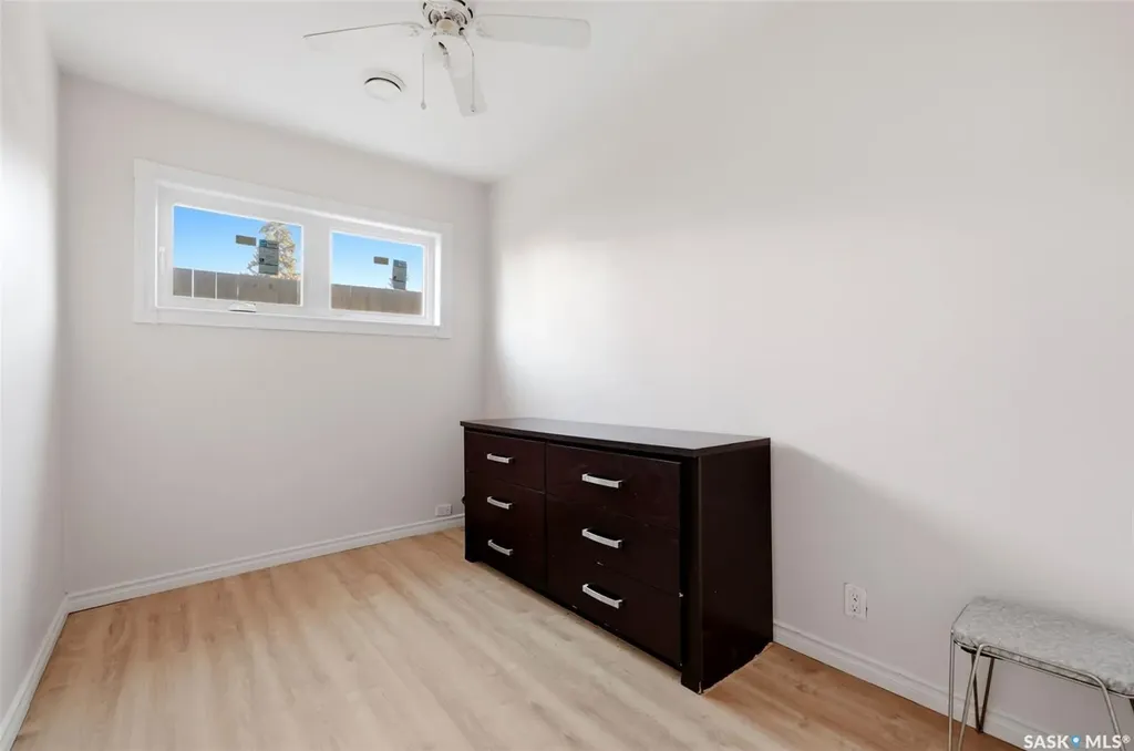 321 Elphinstone Street Regina SK S4R 3W7