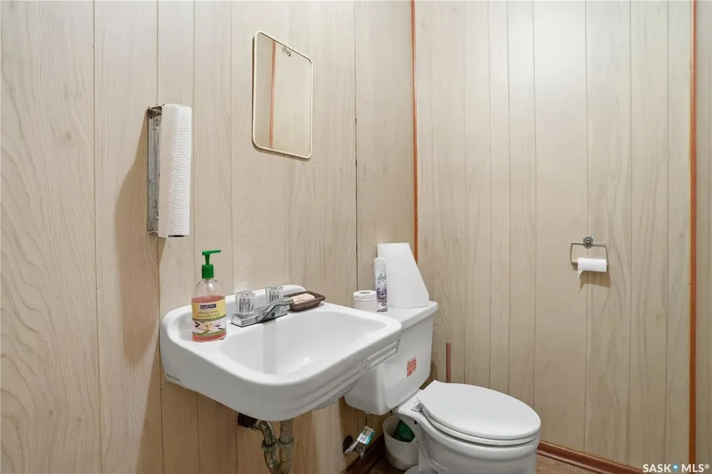 312 Main Street Central Butte SK S0H 0T0
